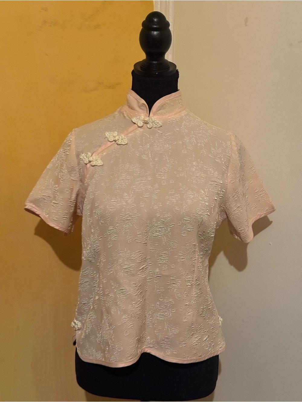 Vintage Pink Floral Cheongsam Embroidered Mandarin Top